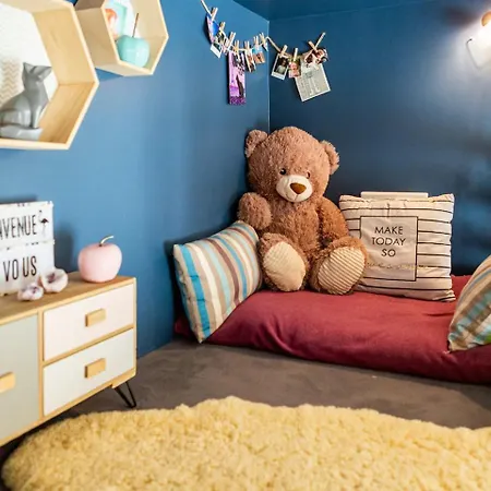 Vivez En Famille - 3 By 93 Laf * Paris